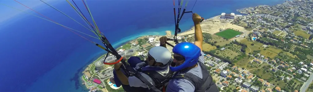 Zypern Urlaub Paragliding 1